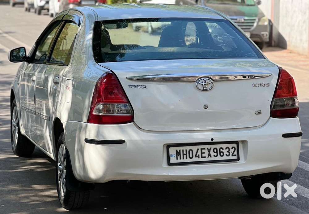 Toyota Etios 2011 Petrol Well Maintained