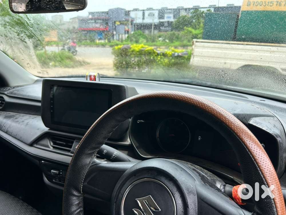 Swift Maruti Suzuki Petrol 2025 Year