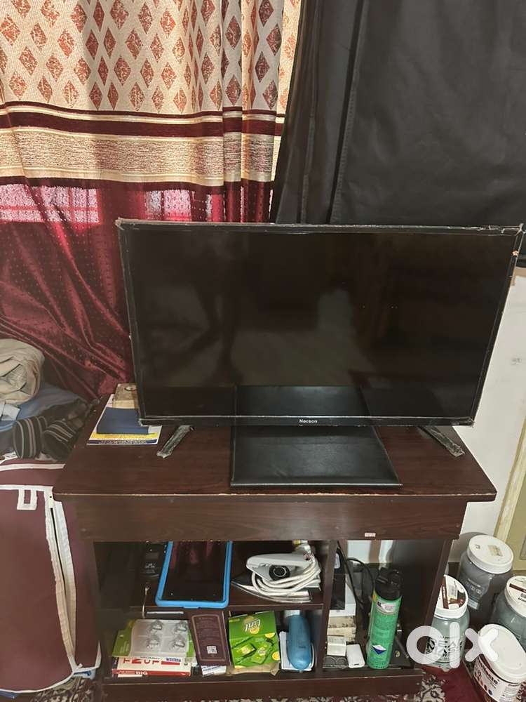 Tv + Table