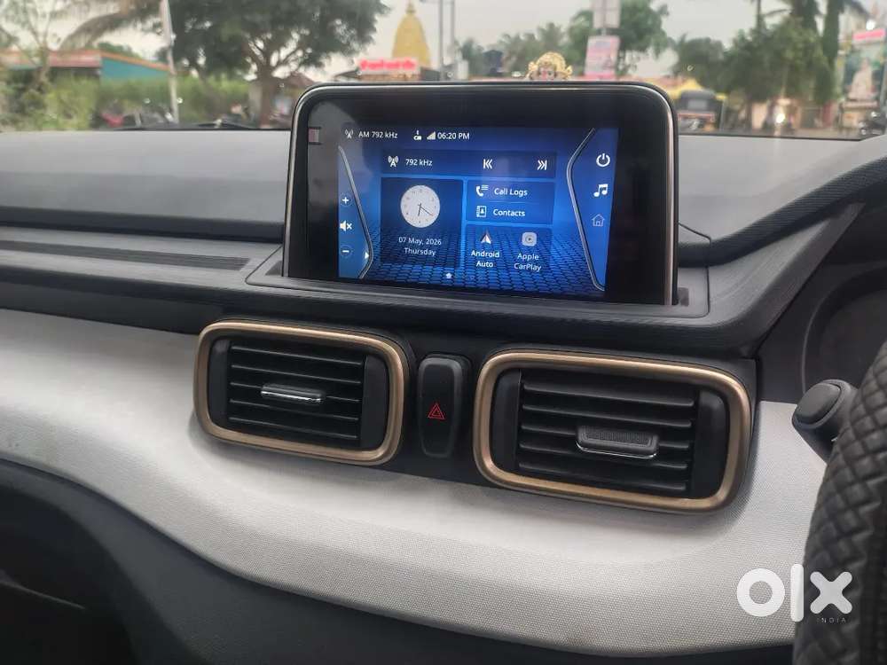 Punch Accomplished Dazzle Cng + Petrol  Sunroof & Manual  2023
