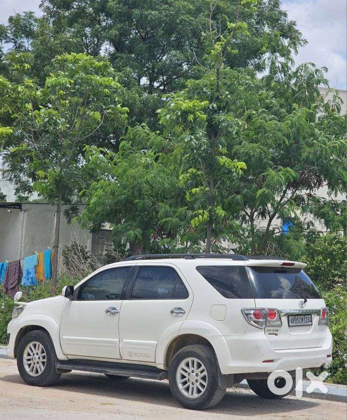 Toyota Fortuner 3.0 4x4 Manual, 2013, Diesel