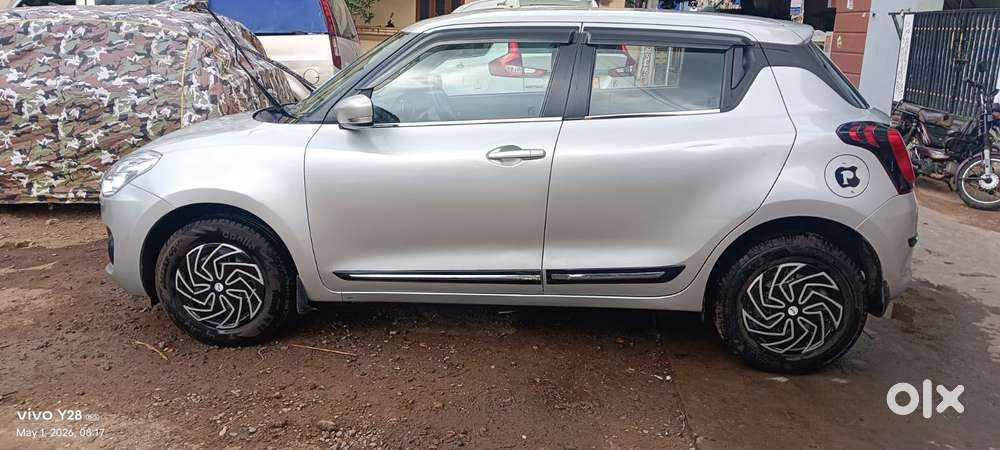 Maruti Suzuki Swift Vxi Optional, 2020, Petrol