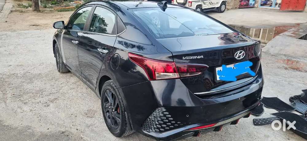 Hyundai Verna 2022 Km Driven
