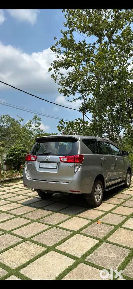Toyota Innova Crysta 2019 Diesel 97000 Km Driven