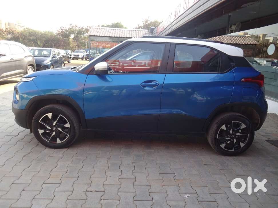 Tata Punch 1.2 Revotron Creative Amt Dual Tone, 2021, Petrol