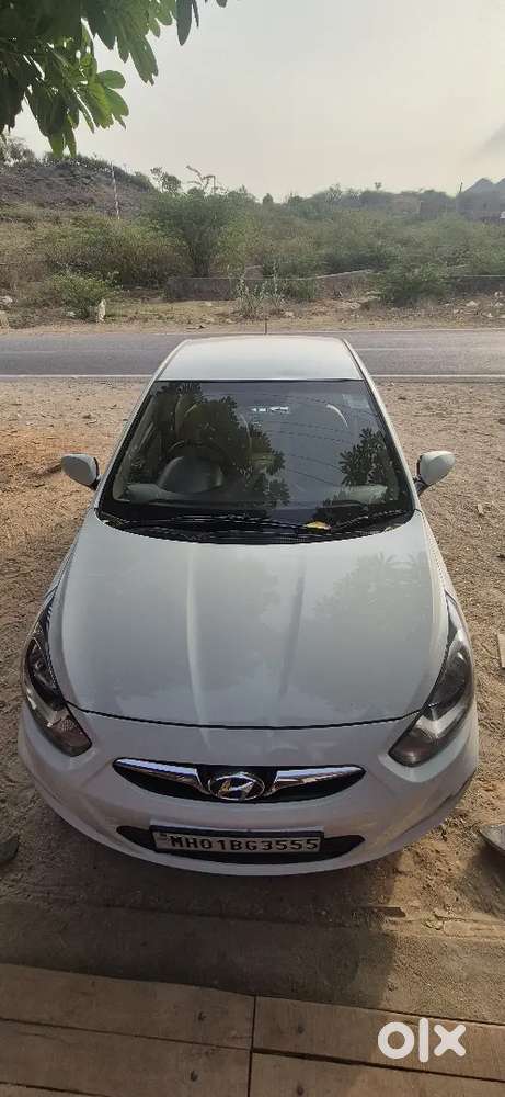 Hyundai Verna 2013 Petrol/cng 88185 Km Driven