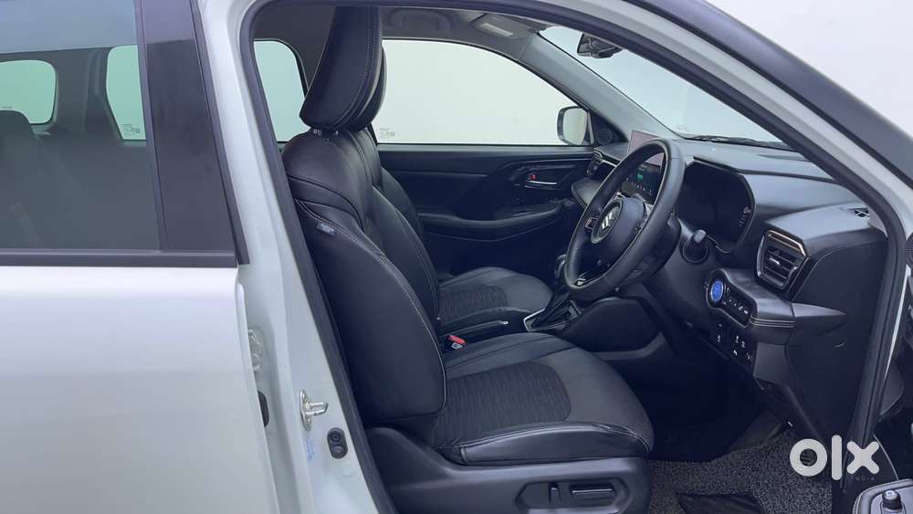 Maruti Suzuki Grand Vitara 1.5 Alpha Smart Hybrid, 2025, Cng & Hybri..