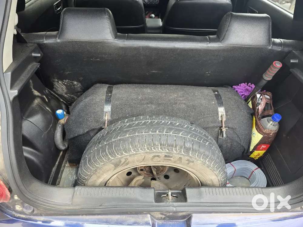 Maruti Suzuki Swift Automatic  2019 Cng & Petrol 93000 Km Driv