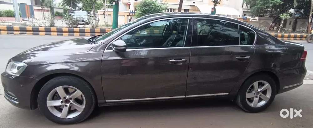 Volkswagen Passat Comfortline Dsg 2013 Year Car