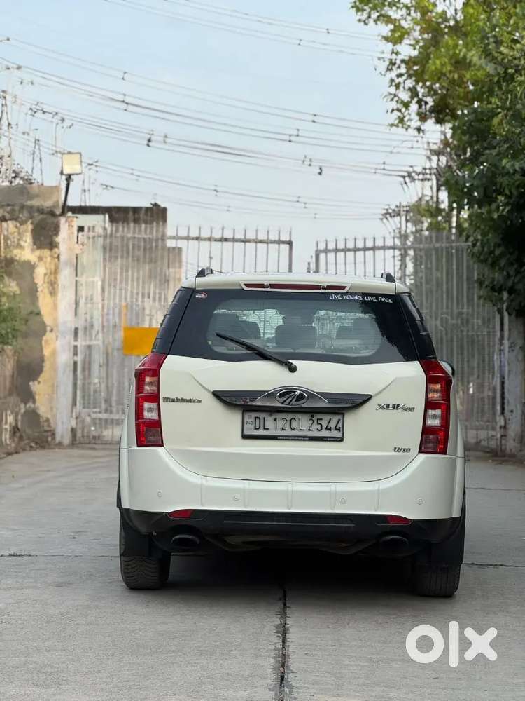 Mahindra Xuv500 2017 W10 Single Owner Sunroof