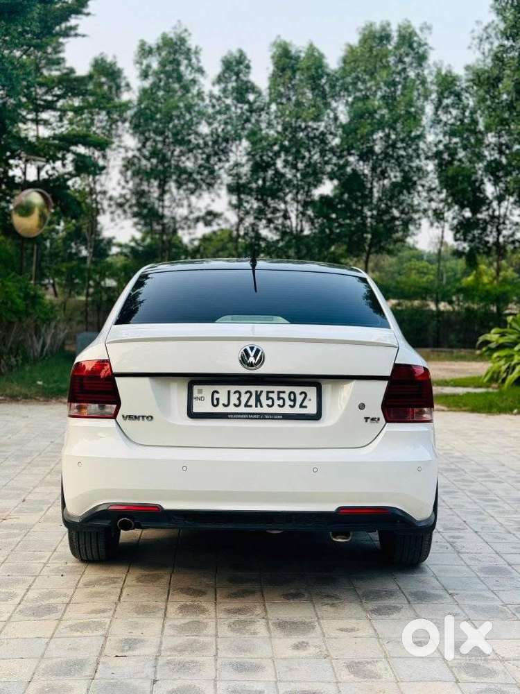 Volkswagen Vento 1.0 Highline Plus At, 2022, Petrol