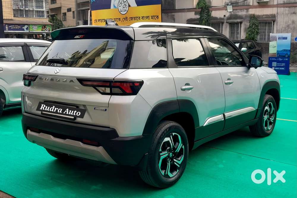 Maruti Suzuki Brezza 1.5 Zxi Plus At Smart Hybrid, 2022, Petrol