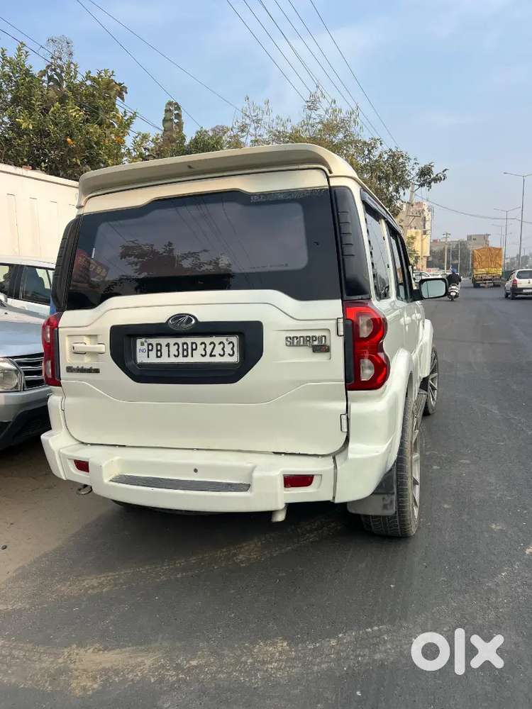 Mahindra Scorpio 2015 Diesel Manual