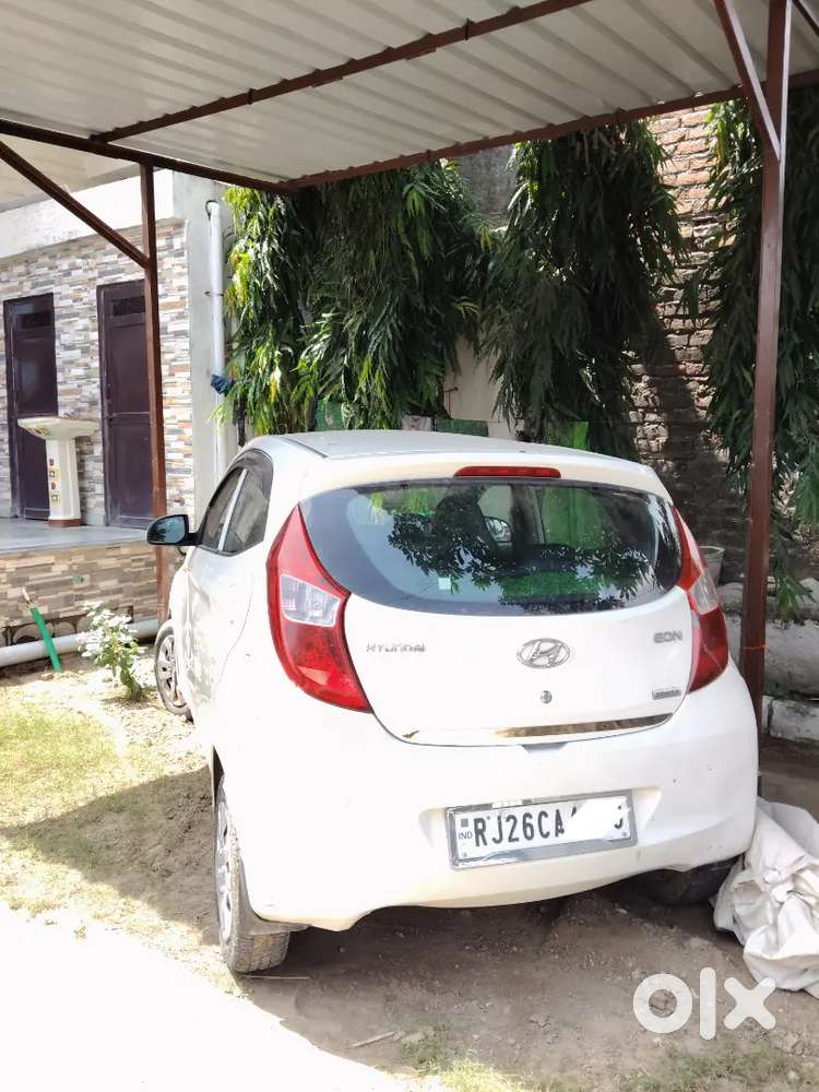 Hyundai Eon Magna 2016