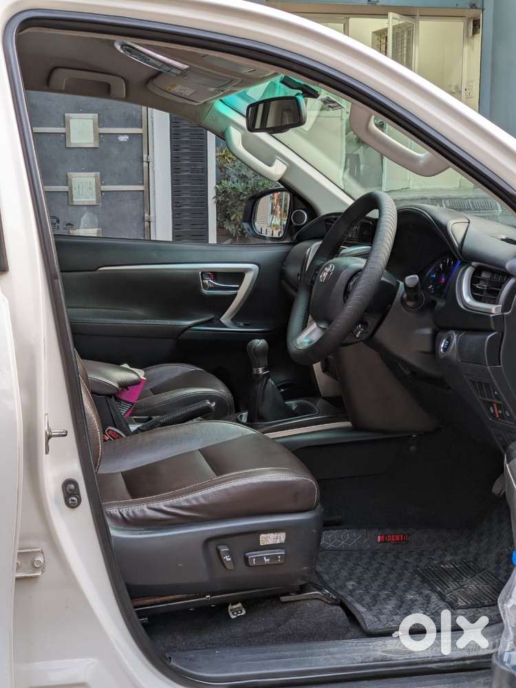 Toyota Fortuner 2.8 2wd Mt, 2020, Diesel