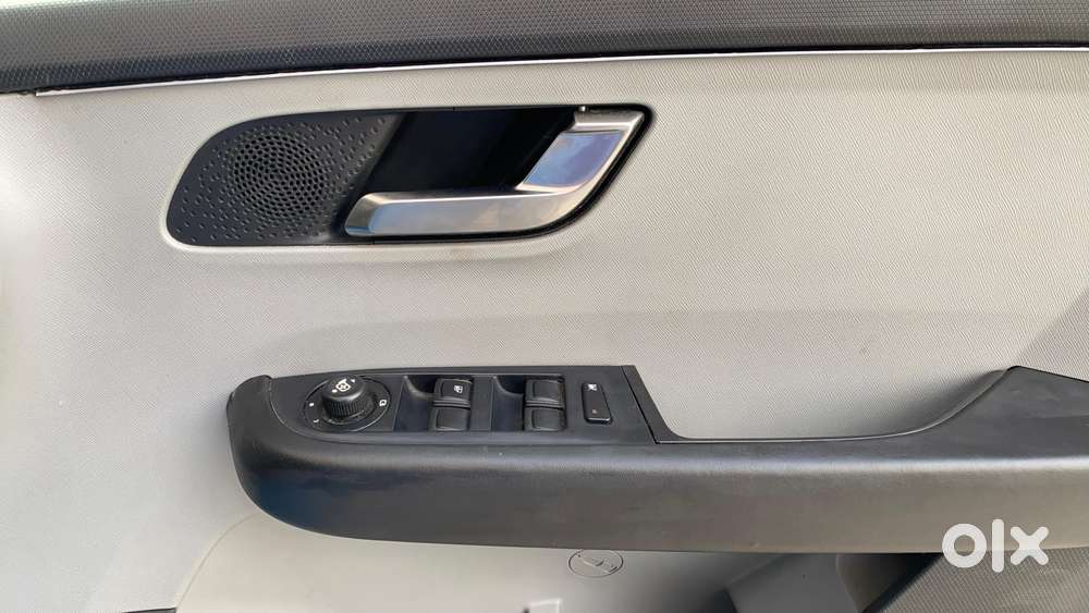 Tata Altroz Xz, 2021, Petrol