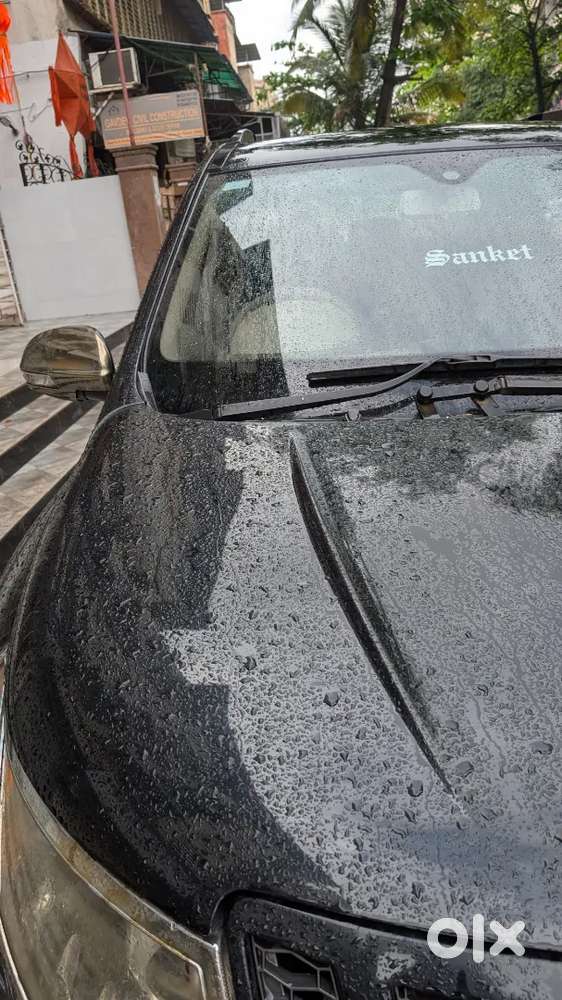 Xuv500 Black Good Condition