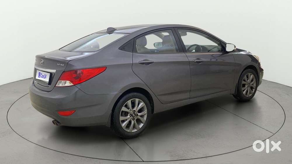 Hyundai Verna Fluidic 1.6 Vtvt Sx Automatic, 2014, Petrol