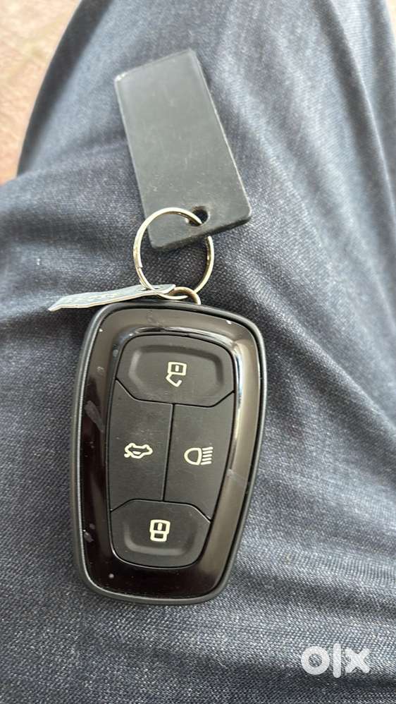 Tata Tigor Petrol 2021