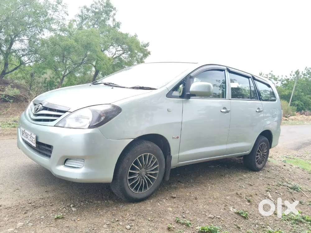 Toyota Innova 2.5 Gx 2006