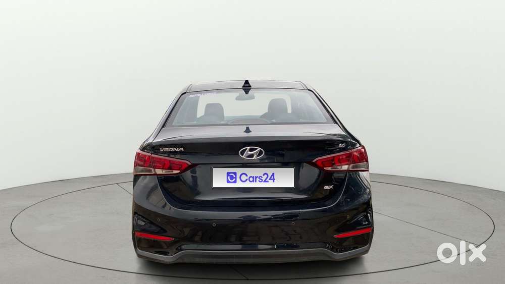 Hyundai Verna 1.6 Vtvt Sx, 2019, Petrol