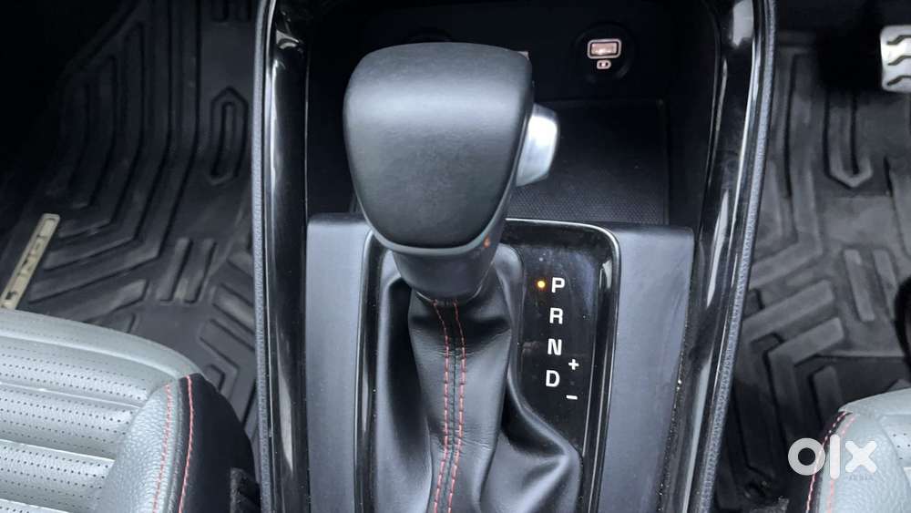 Kia Sonet 1.5 X Line Diesel At, 2023, Diesel