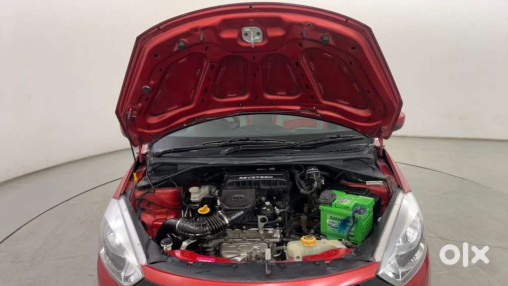 Tata Tiago 1.2 Revotron Xt, 2018, Petrol