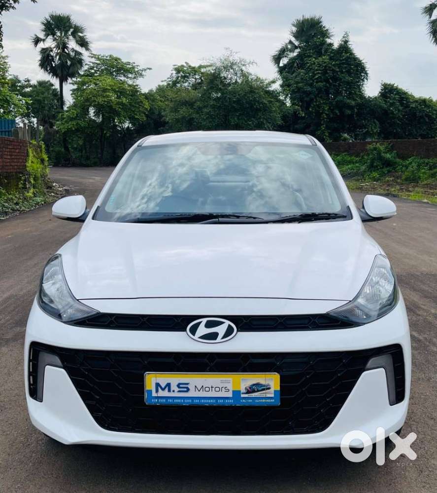 Hyundai Aura 1.2 Sx Cng, 2024, Cng & Hybrids