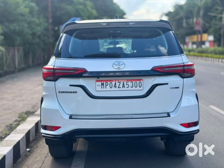 Toyota Fortuner Legender 4x2 At 2.8, 2024, Diesel