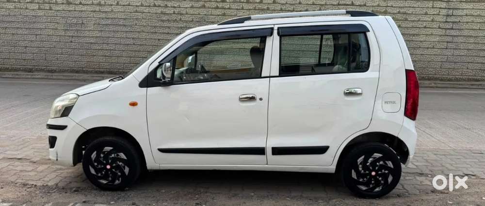 Maruti Suzuki Wagon R Vxi, 2013, Petrol