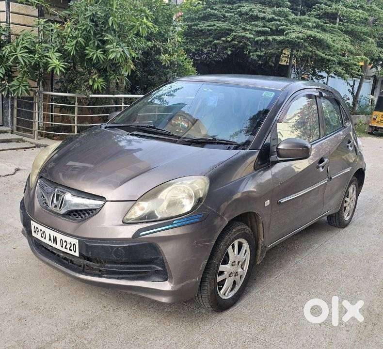 Honda Brio S (o) Mt, 2011, Petrol