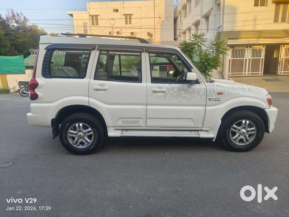Mahindra Scorpio 2009-2014 Vlx 2wd Airbag Se Bsiv, 2012, Diesel