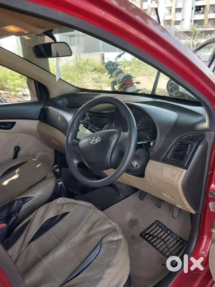 Hyundai Eon 2012 Petrol Well Maintained
