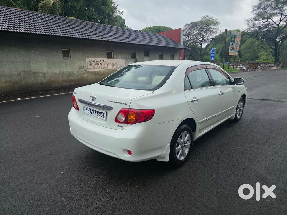 Toyota Corolla Altis Vl At, 2010, Petrol