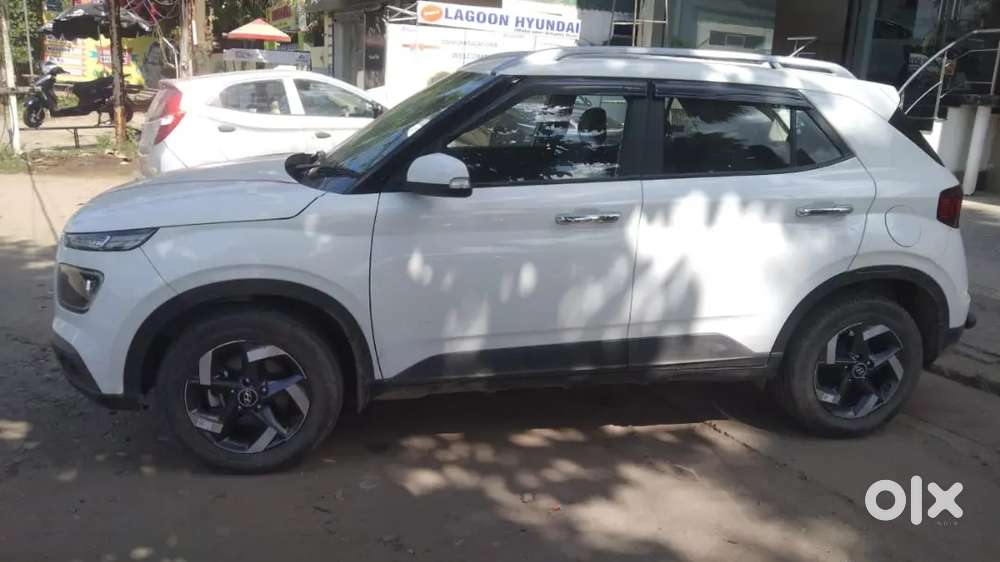Hyundai Venue Diesel Manual 2021