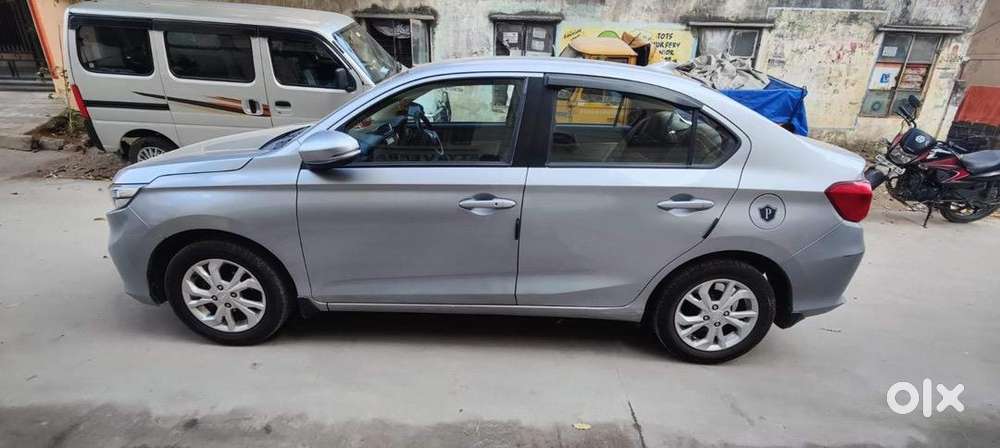 Honda Amaze 2018 Top Model