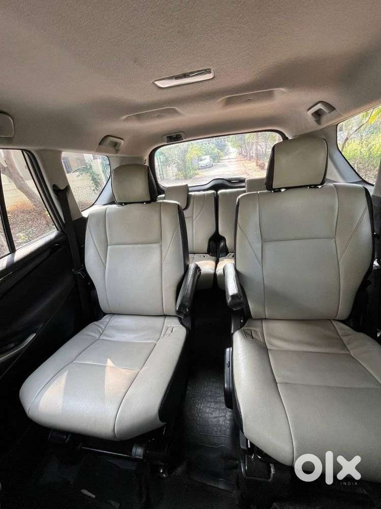 Toyota Innova Crysta 2.4 V, 2017, Diesel