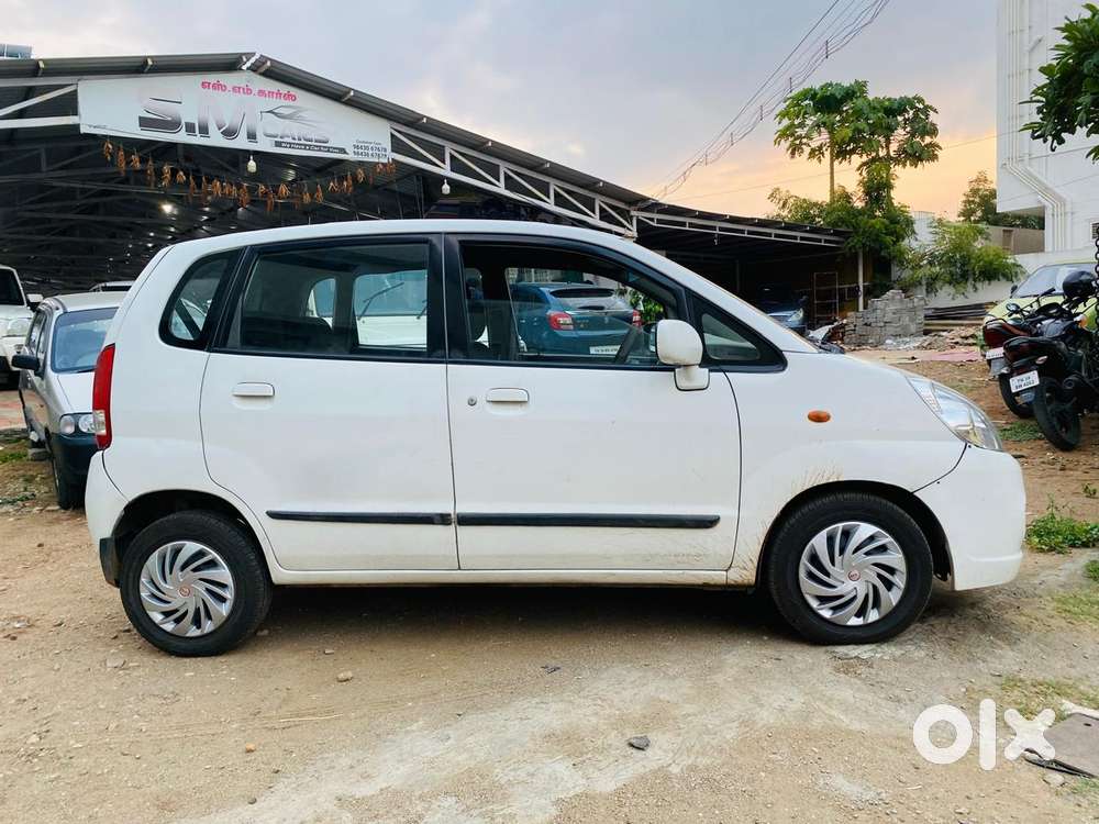 Maruti Suzuki Zen Estilo Lxi Bs Iv, 2009, Petrol