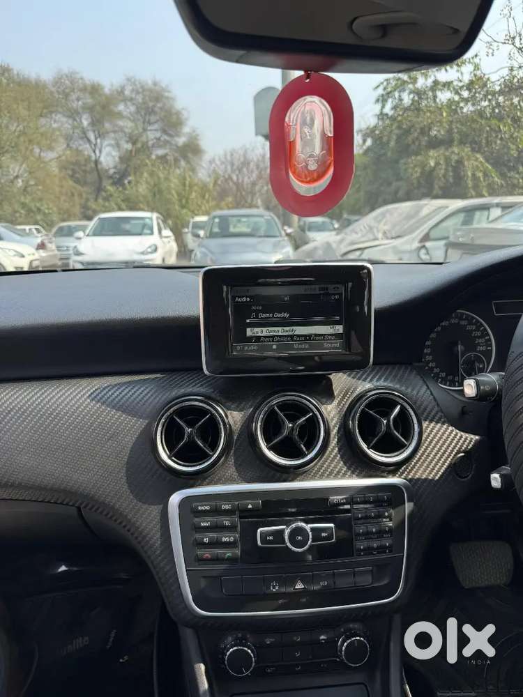 Mercedes-benz Gla 2015 Diesel 130000 Km Driven