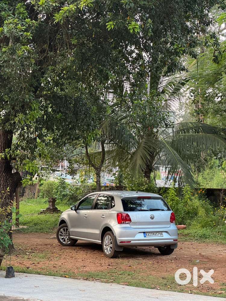Volkswagen Polo Petrol Manual 2015 Year