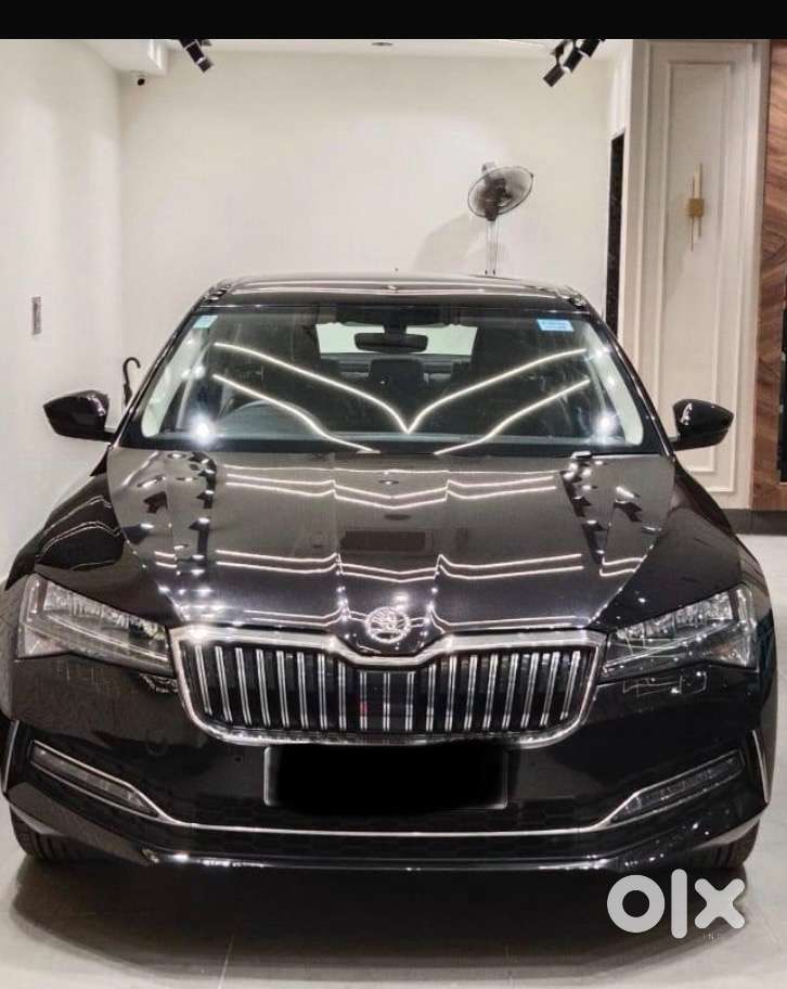 Skoda Superb 2020 Petrol Well Maintained