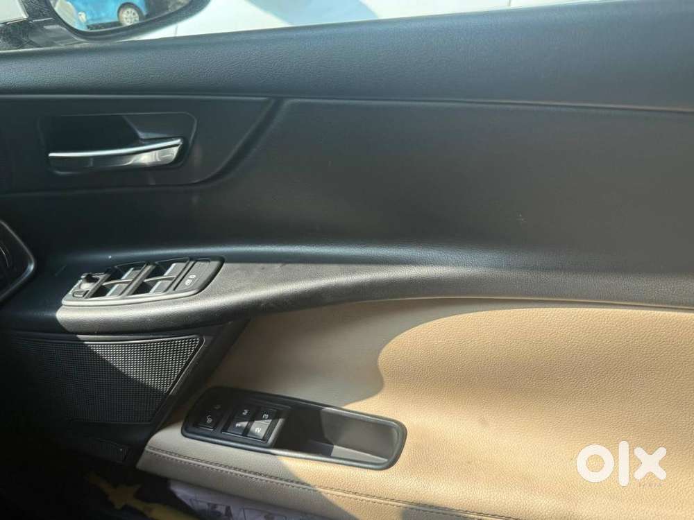 Jaguar Xe 2018 Diesel 25000 Km Driven
