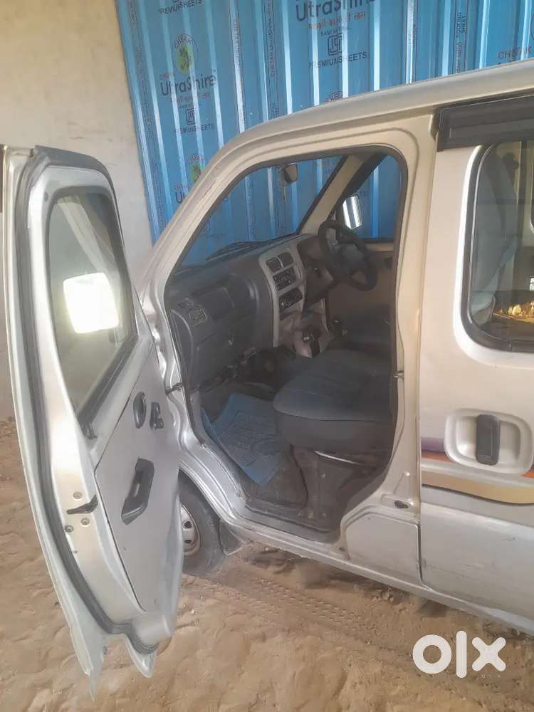 Maruti Suzuki Eeco 2011