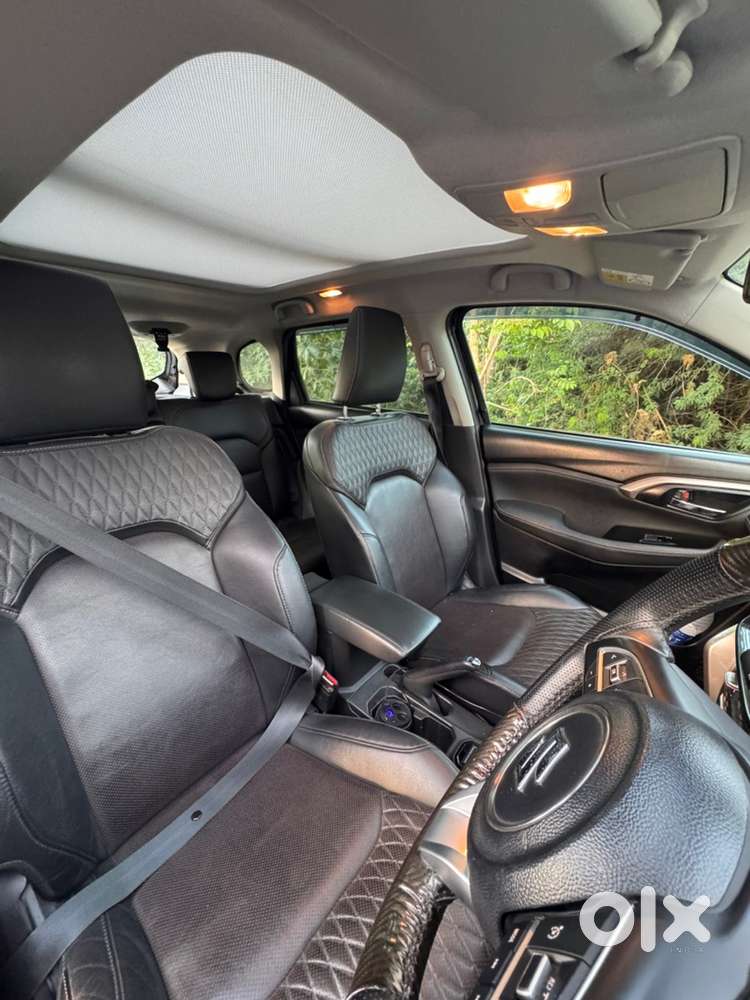 Maruti Suzuki Grand Vitara Topend Strong Hybrid