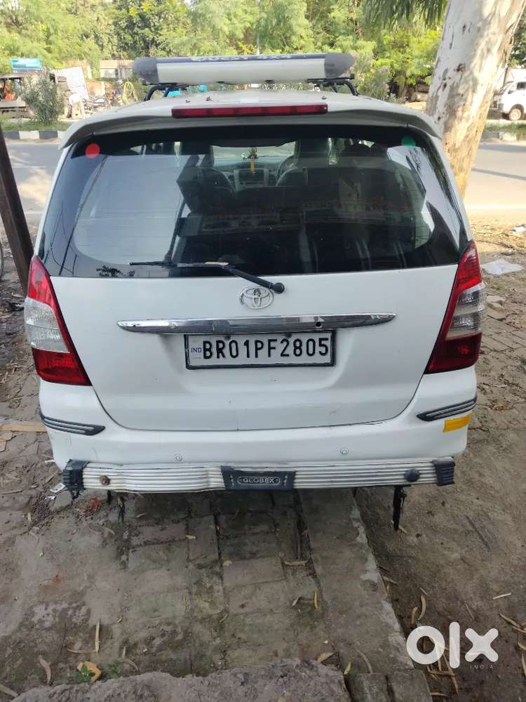 Toyota Innova 2015 Diesel 171000 Km Driven
