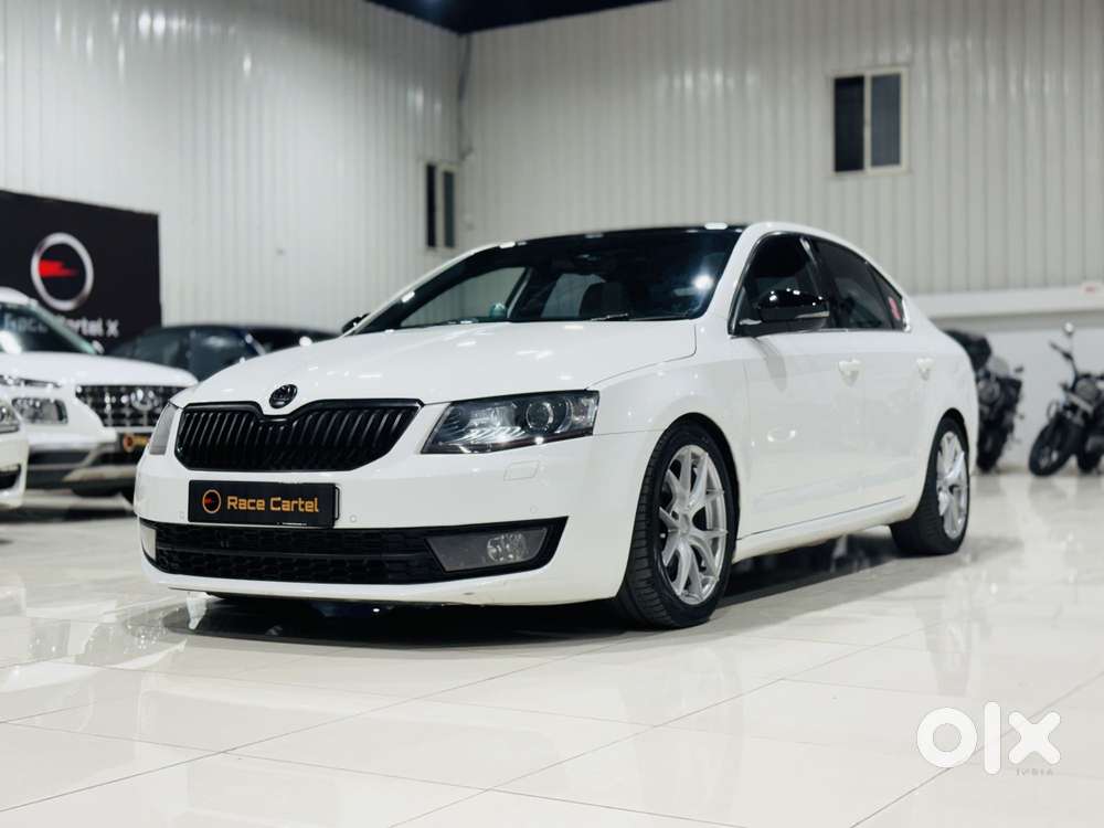 Skoda Octavia [2015-2017] 1.8 Ambition Plus Tsi At, 2015, Petrol