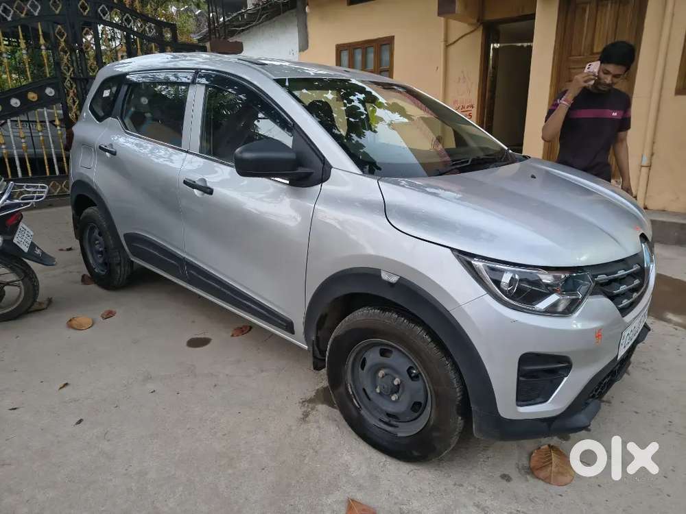 Renault Triber 2025 Petrol Manual