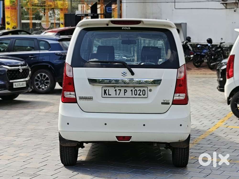 Maruti Suzuki Wagon R Vxi Amt1.2, 2016, Petrol