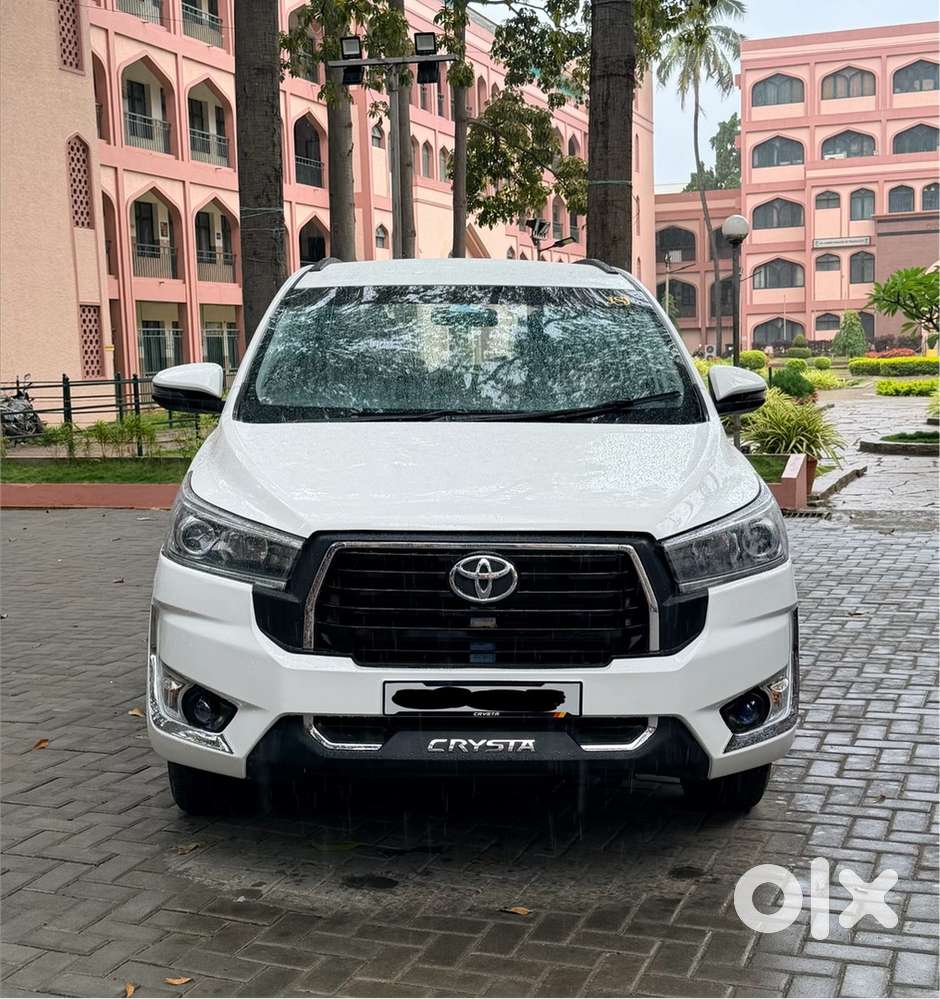 Toyota Innova Crysta 2018 Km Driven