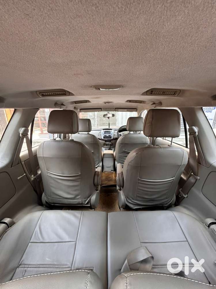 Toyota Innova 2014 Diesel 102500 Km Driven